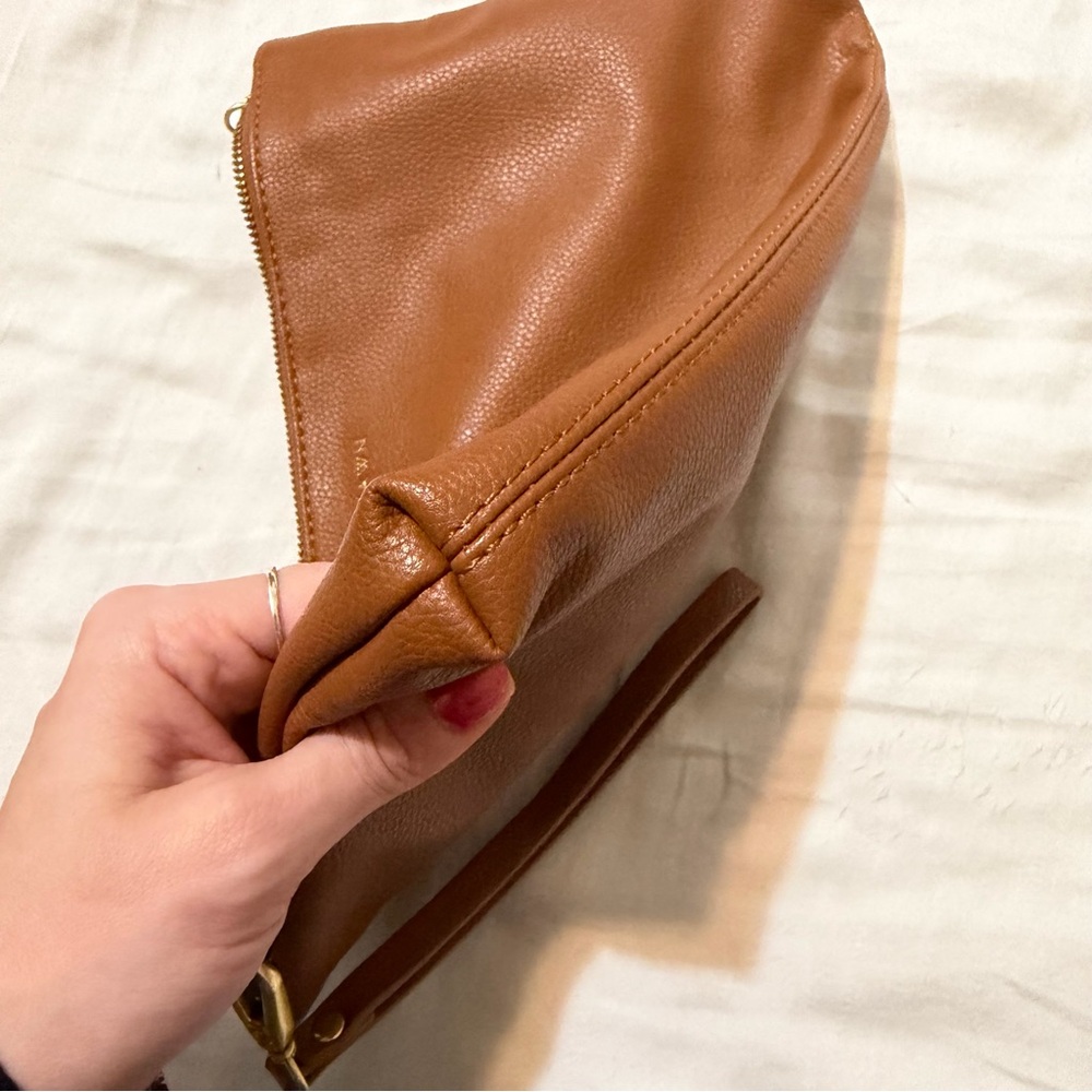 Fawn Design The Changing Clutch and Paci Case & Bottle Bag - Picture 6 of 7